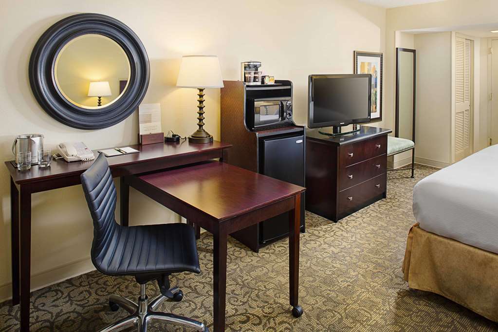 Doubletree By Hilton New Orleans Airport Hotel Kenner Room photo